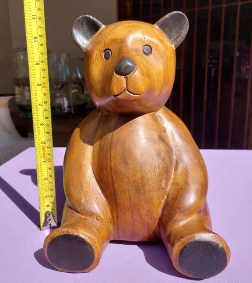 LARGE 30CM HIGH SOLID WOODEN TEDDY BEAR HANDCARVED FROM A SINGLE PIECE OF WOOD WEIGHT 2,6KG