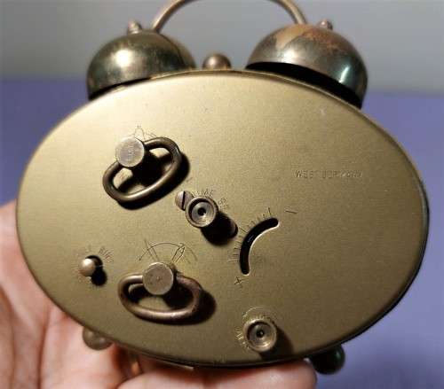 GOLDBUHL 1950S DOUBLE BELL ALARM CLOCK MADE IN WEST GERMANY  BELLS RING BUT WINDUP MECHANISM FAULTY
