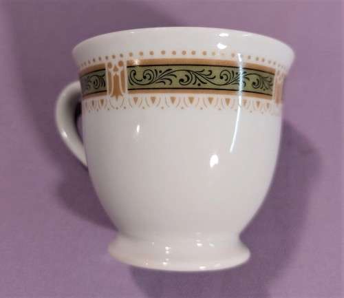 FOUR NORITAKE JAPAN 2057 RUSKIN PATTERN CUPS AND SAUCERS