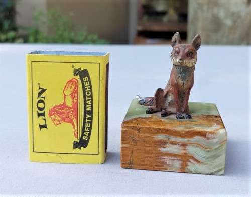 BRASS FOX HAND PAINTED ON UNIKITE GEMSTONE SLAB