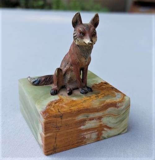 BRASS FOX HAND PAINTED ON UNIKITE GEMSTONE SLAB