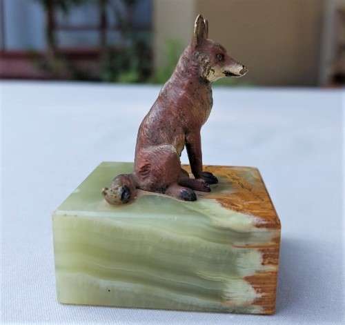 BRASS FOX HAND PAINTED ON UNIKITE GEMSTONE SLAB