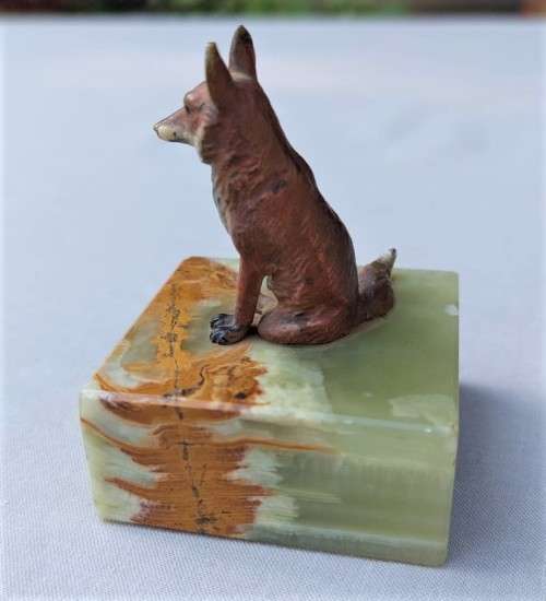 BRASS FOX HAND PAINTED ON UNIKITE GEMSTONE SLAB