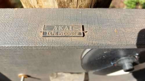 VINTAGE 1963 AKAI JAPAN M-8 REEL TO REEL TAPE RECORDER WORKING WITH A BUNCH (11KG) OF MAGNETIC TAPES