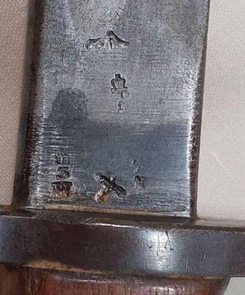 WW1 WILKINSON PALL MALL 1907 PATTERN BAYONET 55CM LONG LEATHER SCABBARD WARTIME PRODUCTION DATE 1915