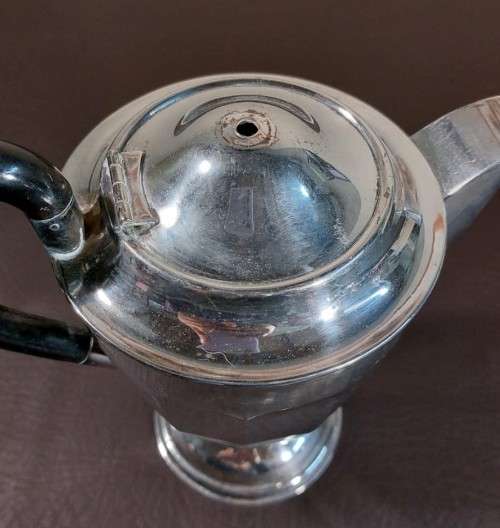 ELEGANT 1940S HECWORTH AUSTRALIA SILVERPLATED ON COPPER COFFEE POT, TEA POT AND WATER JUG