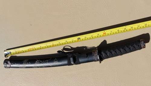 SAMURAI TANTO DAGGER/SWORD WITH DRAGON DECORATED GUARD AND SCABBARD WELL MADE 54CM LONG