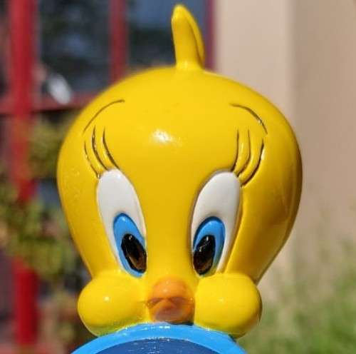VINTAGE 1997 WARNER BROS STUDIO STORE EXCLUSIVE! TWEETY BIRD ALARM CLOCK  HIGH QUALITY WELL MADE