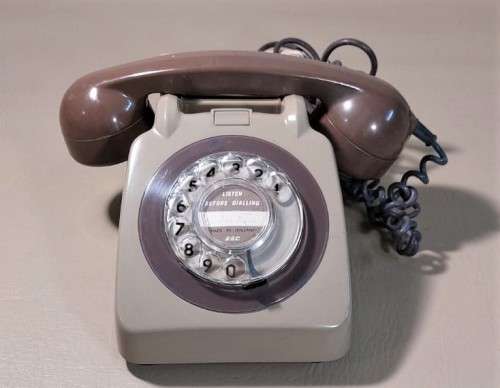 VINTAGE 1970S BRITISH POST OFFICE 746 GENERAL ELECTRIC ROTARY TELEPHONE TWO TONE BROWN AND GREY