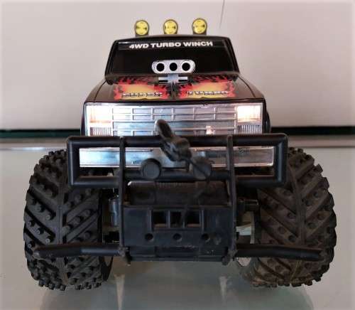 RARE VINTAGE DIGITCON 4x4 TURBO WINCH RC CAR FROM 1991 WORKING HEADLIGHTS NO TRANSMITTER