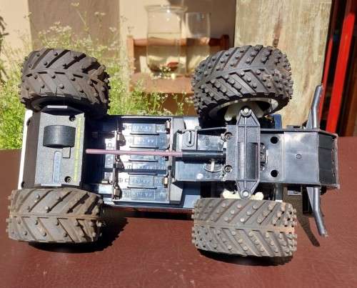 RARE VINTAGE DIGITCON 4x4 TURBO WINCH RC CAR FROM 1991 WORKING HEADLIGHTS NO TRANSMITTER