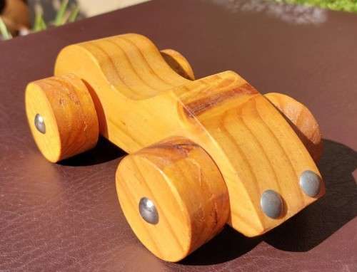 VINTAGE WOODEN TRACTOR AND CAR