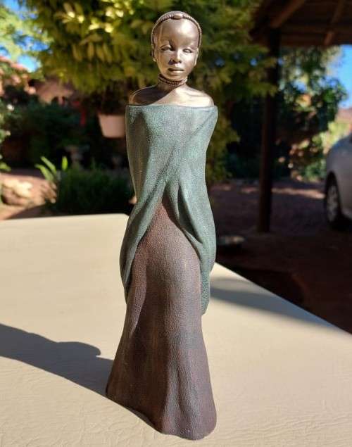 SOUL JOURNEYS MAASAI `DELILA` COLD-CAST BRONZE RESIN FIGURINE 24CM HIGH