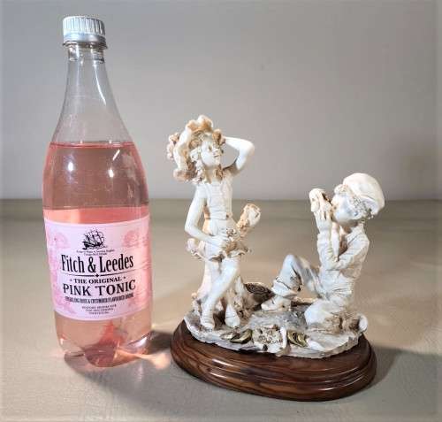 CUTE VINTAGE ITALIAN AURO BELCARI RESIN AND MARBLE STATUE YOUNG BOY TAKING PICTURE OF YOUNG GIRL