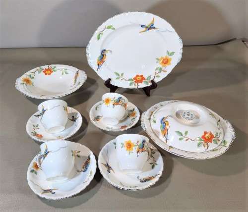 RARELY SEEN GRINDLEY ENGLAND 1940S KING FISHER HAND PAINTED PATTERN EARTHENWARE 12 PIECE SET