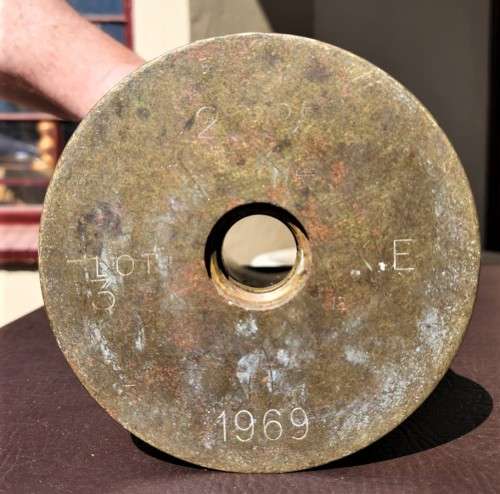 THE MIKE TYSON OF SHELLS  A 20 POUNDER 125MM DIAM/CAL 1969 SHELL CASING WITHOUT PRIMER