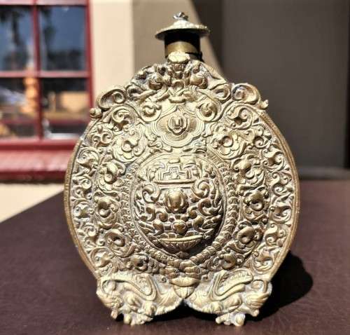 OLD BALKAN - GREEK BRASS GUN POWDER FLASK WITH DOUBLE-HEADED CROWNED BYZANTINE EAGLES