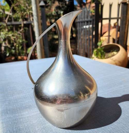 METAWA HOLLAND BELLY SHAPED PEWTER BUD VASE FROM THE 1960S