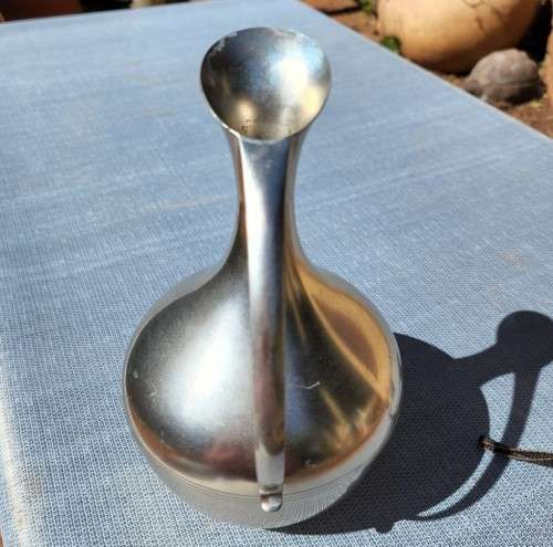 METAWA HOLLAND BELLY SHAPED PEWTER BUD VASE FROM THE 1960S