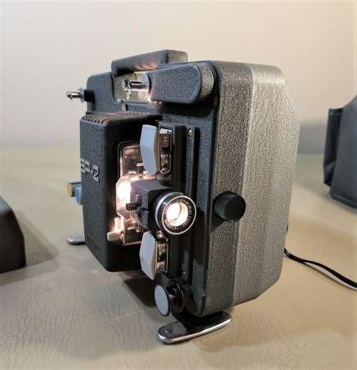 AWESOME 1960S YACHICA 8P-2 8MM FILM PROJECTOR MADE IN CJAPAN SERIAL NO 2120136