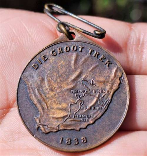 THE GREAT TREK CENTENARY (1838  1938) VOORTREKKERS BRONZE MEDALLION