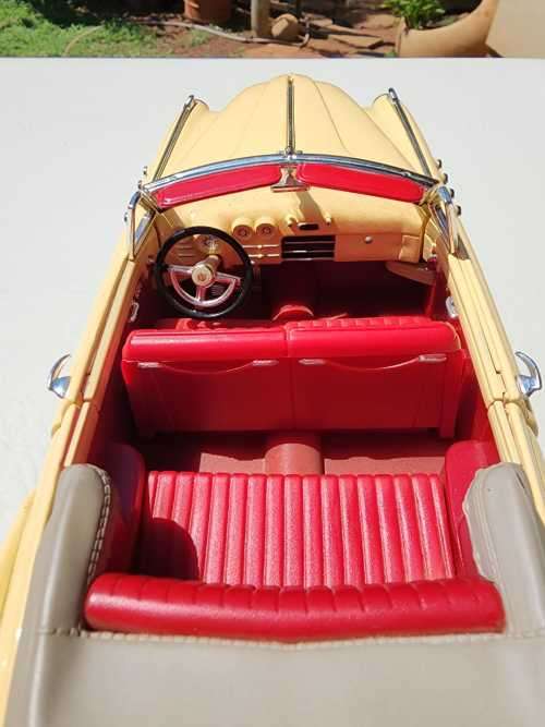 TIMELESS CLASSIC 1949 BUICK ROADMASTER CONVERTIBLE BEIGE CREAM 1:18 SCALE DIECAST CAR MODEL