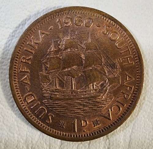 A 1953-1960 CRONOLOGICAL SET OF 8 SOUTH AFRICAN ONE PENNY COINS FIRST PORTRAIT OF QUEEN ELIZABETH II