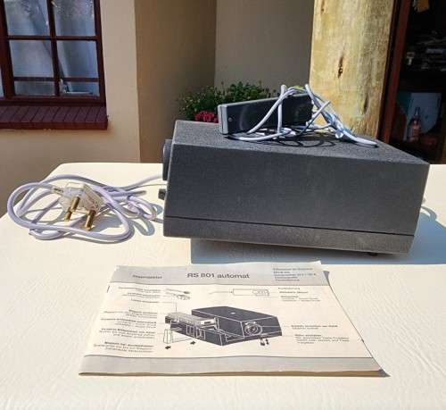 VINTAGE GERMAN ROLLEI P3200A SLIDE PROJECTOR - WORKING - IN BOX WITH REMOTE