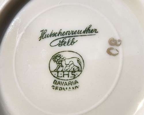 VINTAGE (1939-1965) HUTSCHENREUTHER SELB LHS LION MARK GERMANY 22K GOLD GILT DECORATED CUP AND SAUCE