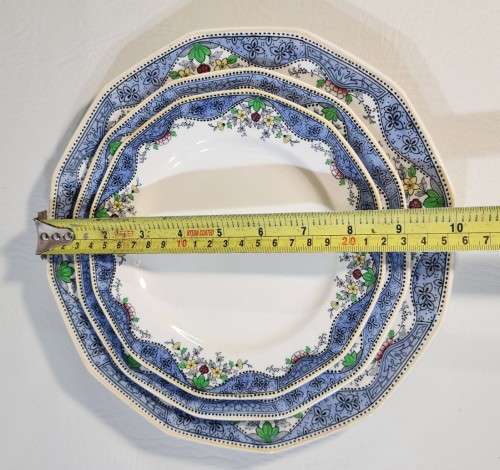 ROYAL DOULTON 1ST SET DINNER, DESERT, BREAD PLATES HANDPAINTED DRAYCOT D4635 (1926-19??) PATTERN