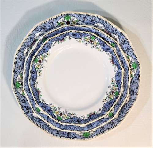 ROYAL DOULTON 1ST SET DINNER, DESERT, BREAD PLATES HANDPAINTED DRAYCOT D4635 (1926-19??) PATTERN