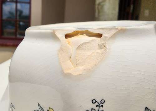 ROYAL DOULTON ENGLAND GRAVY BOAT WITH SPIL TRAY HAND PAINTED DRAYCOT PATTERN D4635 (1926-19??)