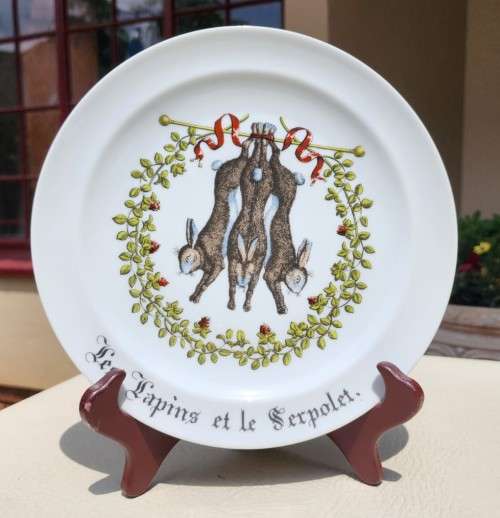 RABBITS & THYME (LES LAPINS ET SERPOLET) PORCELAINE D`AUTEUIL LIMOGES FRANCE CHAMBORD SERIES PLATES