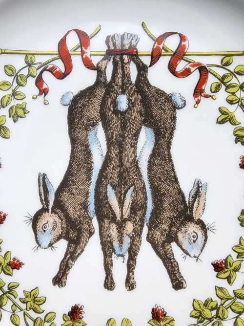 RABBITS & THYME (LES LAPINS ET SERPOLET) PORCELAINE D`AUTEUIL LIMOGES FRANCE CHAMBORD SERIES PLATES