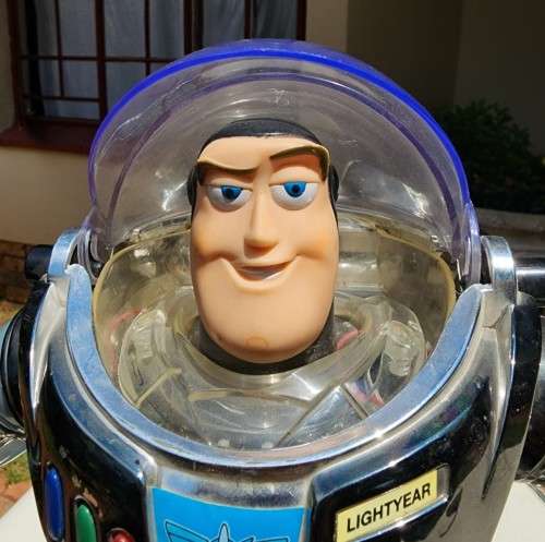 I COME IN PEACE A FIRST GEN 1995 INTERGALACTIC BUZZ LIGHTYEAR TOY STORY VINTAGE TOY STILL TALKING