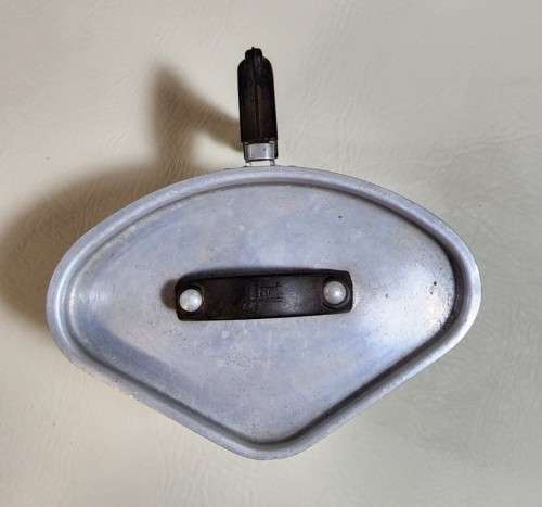 AN OLD TRIANGULAR HART SA MADE ALUMINIUM COOKING POT