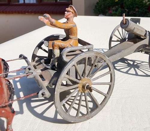 ANTIQUE (1910-1920) SIMON & ROVOLLET DEPOSE FRANCE WW1 HOWITZER LEAD CANNON - SHOOTS MATCHES!