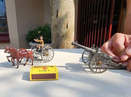 ANTIQUE (1910-1920) SIMON & ROVOLLET DEPOSE FRANCE WW1 HOWITZER LEAD CANNON - SHOOTS MATCHES!