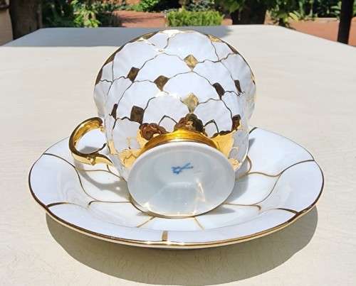 MEISSEN GERMANY PORCELAIN CUP AND SAUCER - GOLD DECORATED - BLUE CROSSED SWORD MARK (1935-1973)