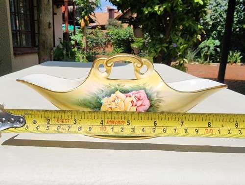 CROWN DEVON FIELDINGS! (1930-1960) LADY HAMILTON BOAT-SHAPED DOUBLE-ENDED FLOWER VASE HAND PAINTED!