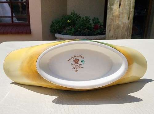 CROWN DEVON FIELDINGS! (1930-1960) LADY HAMILTON BOAT-SHAPED DOUBLE-ENDED FLOWER VASE HAND PAINTED!
