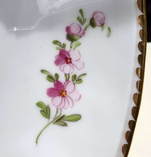 GERMANY NYMPHENBURG! PORCELAIN WALL PLATE HAND PAINTED! - SHIELD AND CROWN MARK (1910-1975)