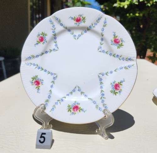ROYAL ALBERT (1966-1970S) MINUET PATTERN SHELLEY SHAPED CUP AND SAUCER AND SIDEPLATE TRIO 5TH OF 6