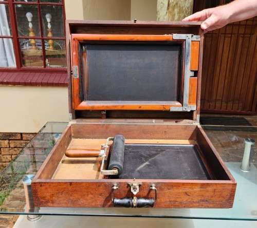ANTIQUE 1930S PORTABLE COPYING MACHINE! AN ELLAMS LONDON SCREEN PRINTING DUPLICATOR SET
