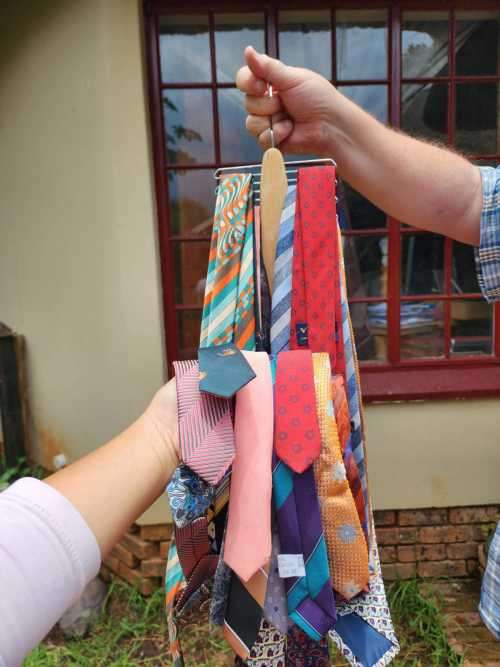 GROUP OF 20 VINTAGE NECK TIES  MANY EUROPEAN BRAND NAMES  MANY PURE SILK - WITH HANGER