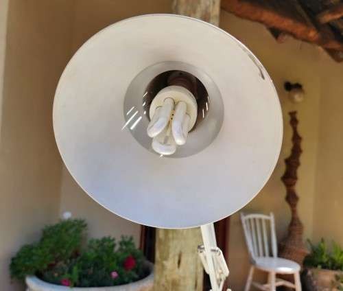 CLASSIC VINTAGE LUXO NORWAY L2 DESIGNER FLOOR LAMP - US PATENT NO 2787434 - IMAGE USED AS PIXAR LOGO