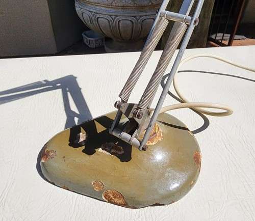 CLASSIC VINTAGE LUXO NORWAY L2 DESIGNER FLOOR LAMP - US PATENT NO 2787434 - IMAGE USED AS PIXAR LOGO