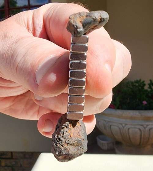 METEORITE FRAGMENTS GROUP OF SIX MAGNETIC PEBBLE CANDIDATES 4 BILLION YEARS OLD