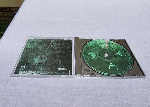 LEGENDARY QUAKE 2 PC GAME - ORIGINAL 1997 VERSION WITH BOOKLET AND ORIGINAL BOX
