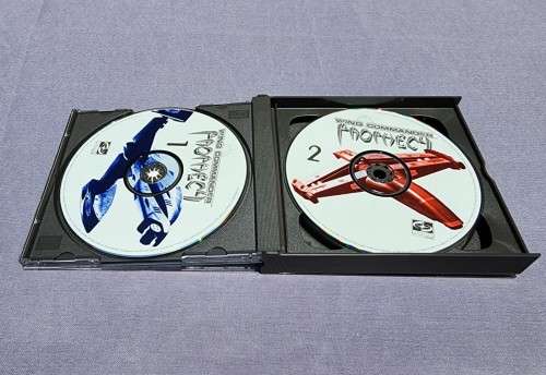 WING COMMANDER 5 PROPHECY PC GAME - ORIGINAL 1997 VERSION WITH BOOKLET AND ORIGINAL BOX